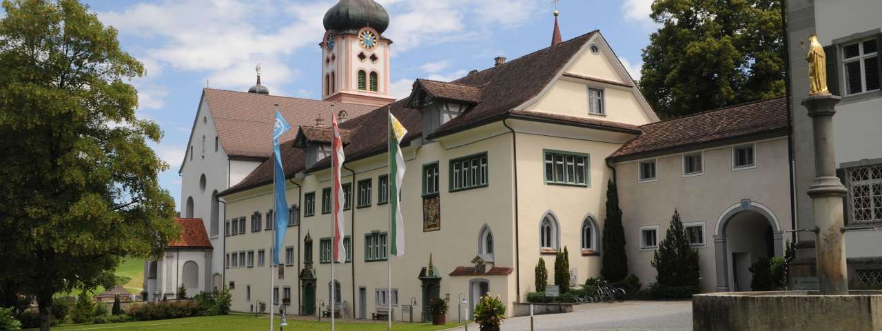 Schauen Sie sich die Impressionen der ersten EIN-BLICK Tour 2026 an!