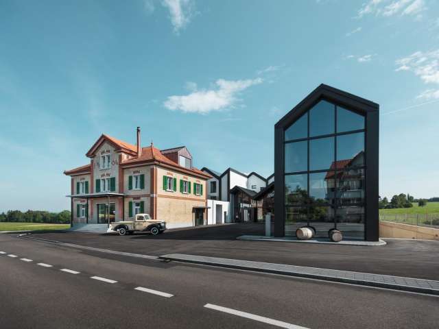 Macardo Swiss Distillery & Premium B&B